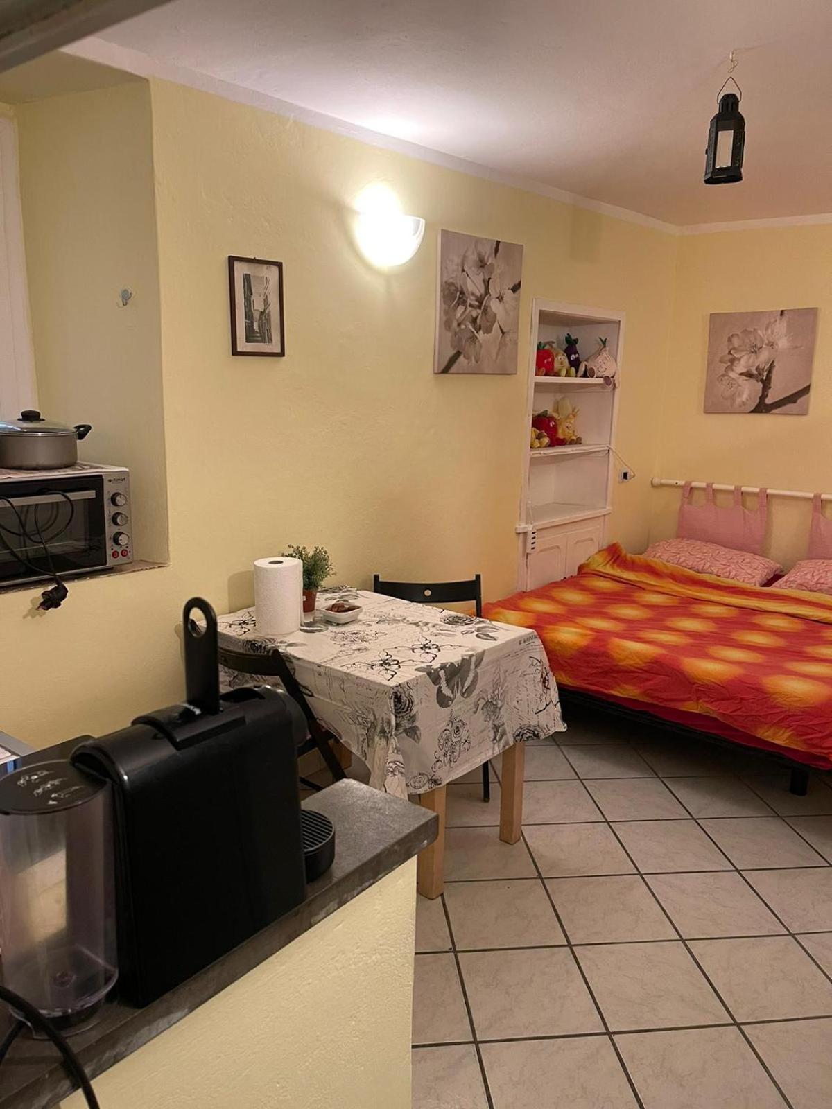 Апартаменты Monolocale Carino Флоренция Экстерьер фото